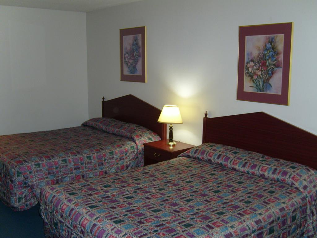 Stagecoach Inn Motel Molalla Ruang foto